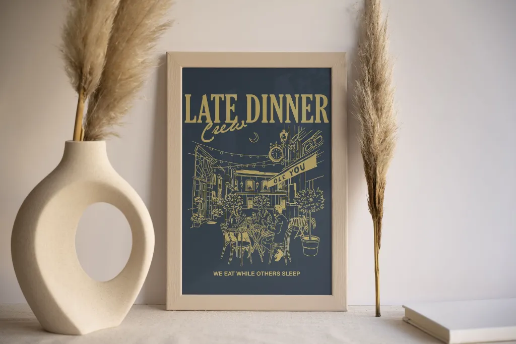 late dinner reflejo.webp